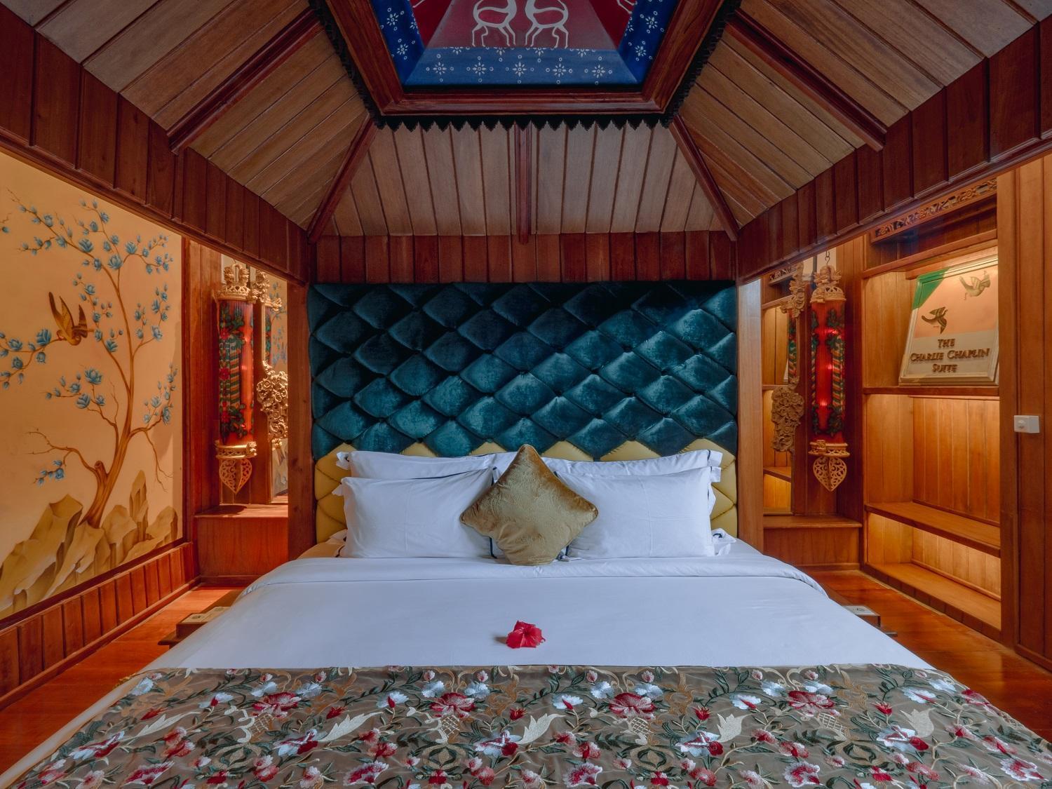 House Of Tugu, Old Town 5*